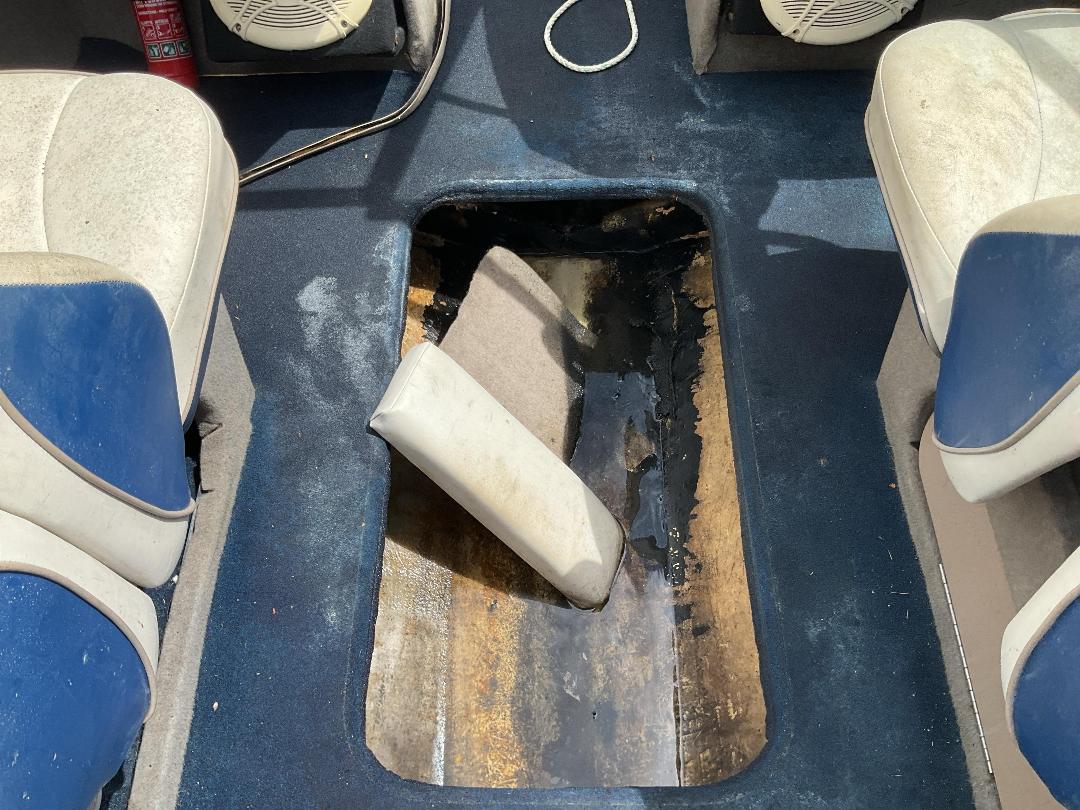 Photo '14' of P459Z : 2007 TRAILER BOAT Photo '14' of P459Z : 2007 TRAILER BOAT