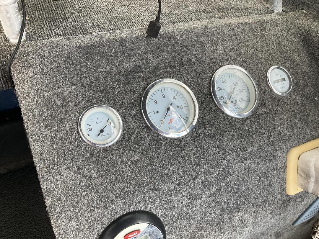 Photo '15' of 8W574 : 2011 Scorpion 610 Photo '15' of 8W574 : 2011 Scorpion 610