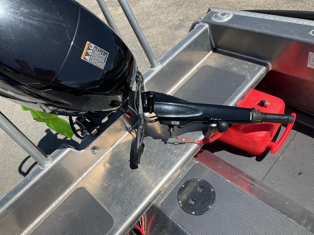 Photo '23' of 524F9 : 2023 Kingfisher 410 Minicat