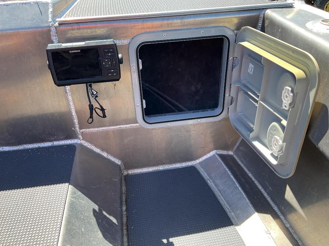 Photo '28' of 524F9 : 2023 Kingfisher 410 Minicat