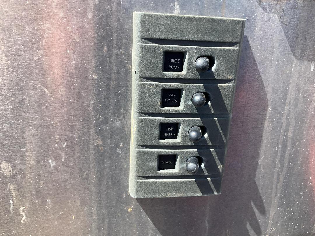 Photo '27' of 524F9 : 2023 Kingfisher 410 Minicat