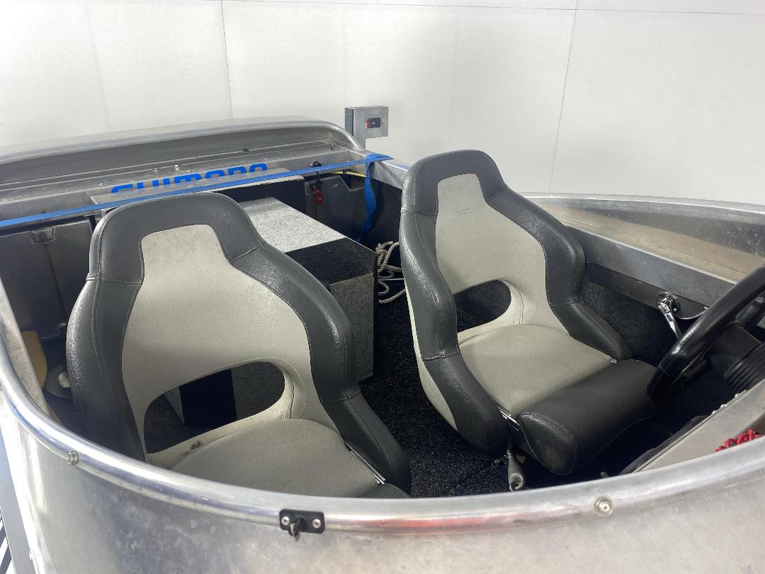 Photo '10' of 2016 Hunt Jet350 Jetboat Photo '10' of 2016 Hunt Jet350 Jetboat