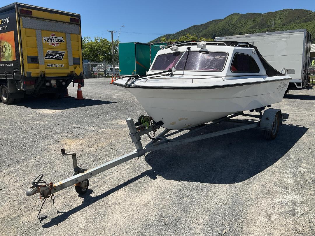 Photo '8' of 6N240 : 1989 Sea-Nymph Gullwing Photo '8' of 6N240 : 1989 Sea-Nymph Gullwing