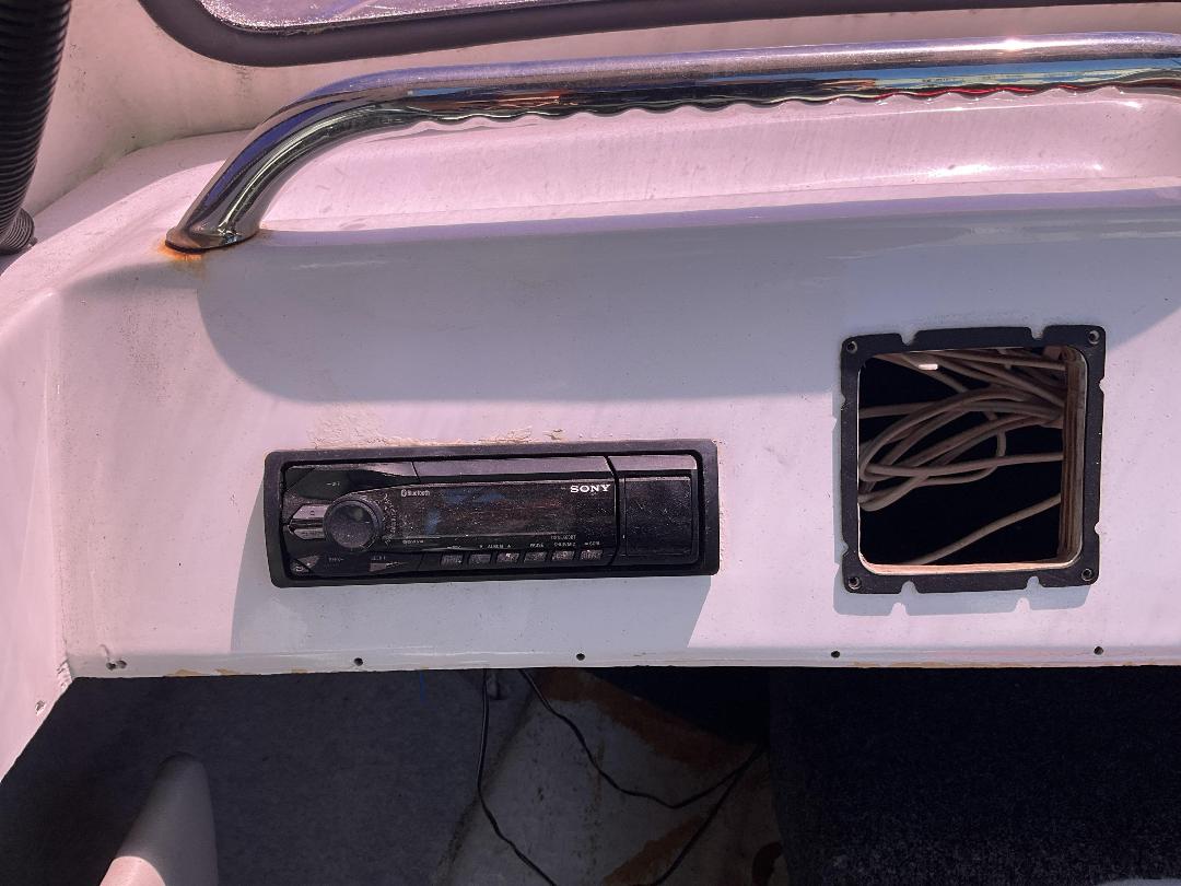 Photo '16' of 6N240 : 1989 Sea-Nymph Gullwing Photo '16' of 6N240 : 1989 Sea-Nymph Gullwing