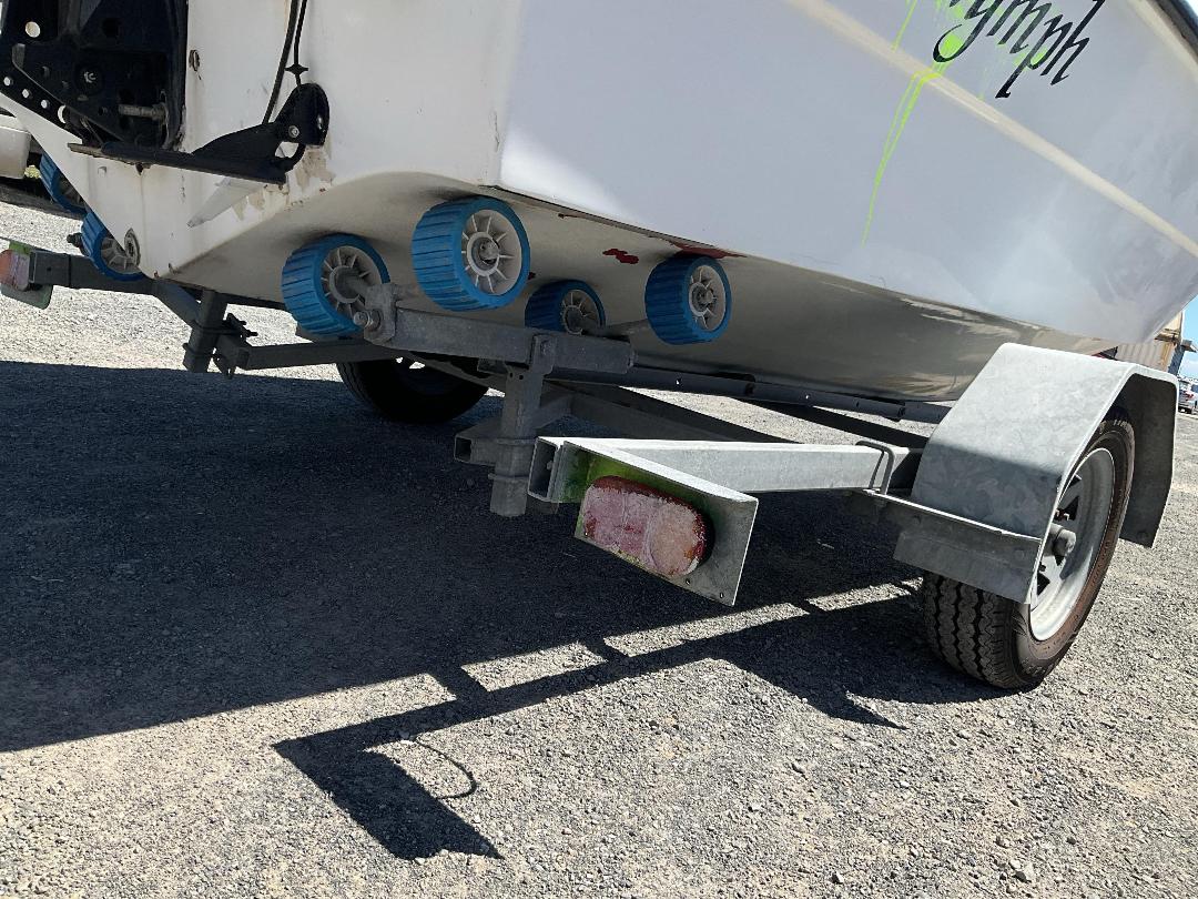 Photo '28' of 6N240 : 1989 Sea-Nymph Gullwing Photo '28' of 6N240 : 1989 Sea-Nymph Gullwing