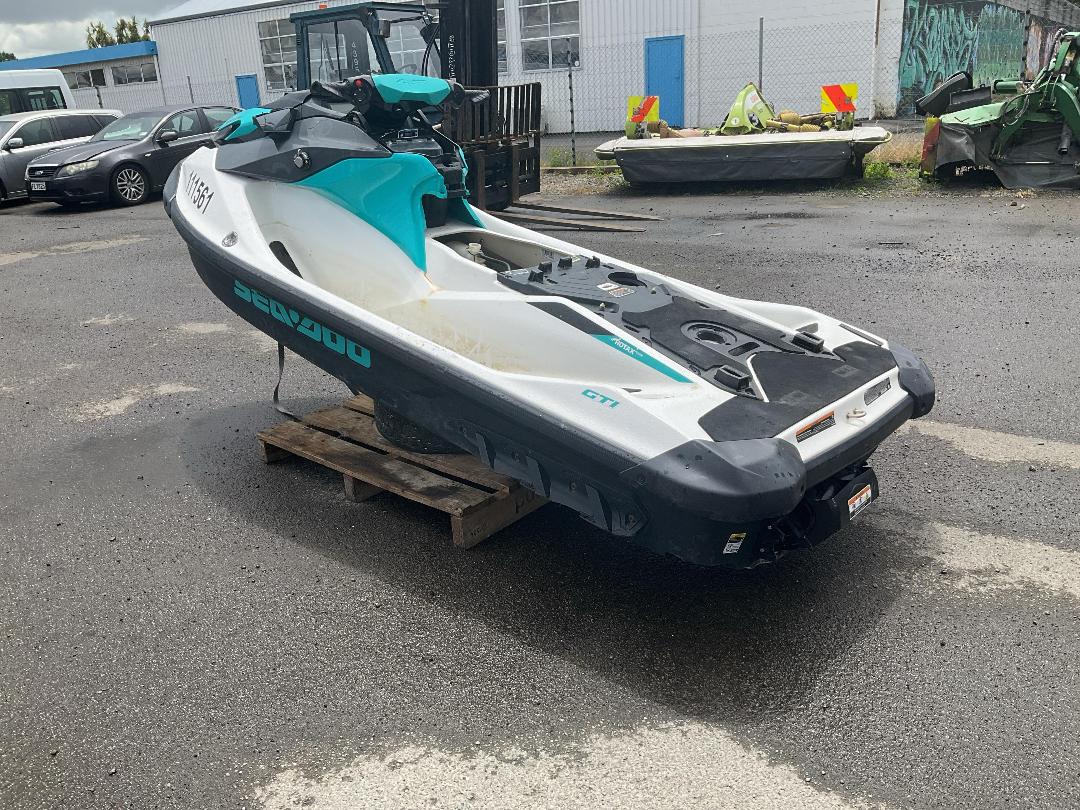 Photo '5' of  2020 Sea Doo  GT90 