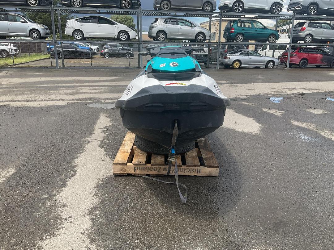 Photo '8' of  2020 Sea Doo  GT90 