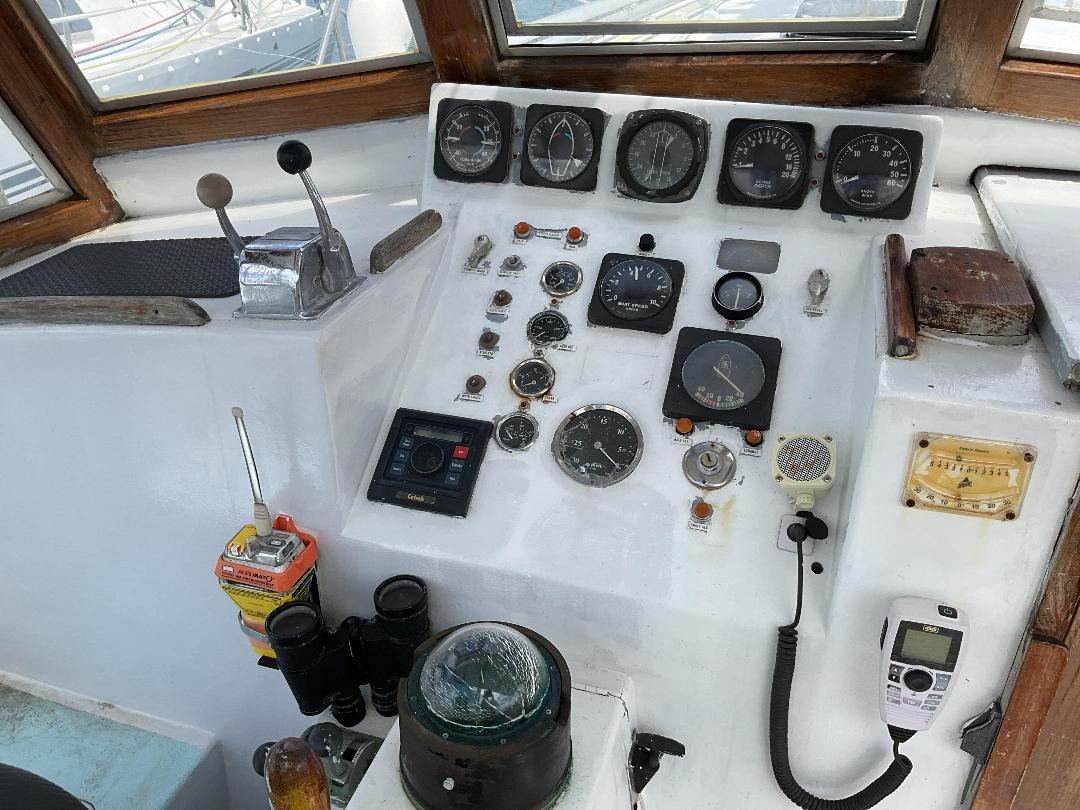 Photo '11' of 75560 : 1978 John Alden Ketch