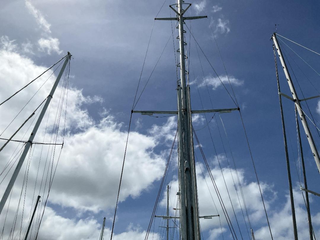 Photo '14' of 75560 : 1978 John Alden Ketch