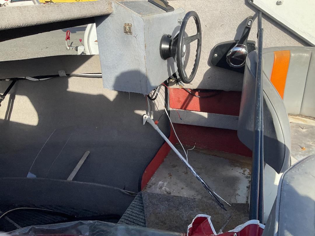 Photo '10' of 8R624 : 1990 McLay Bay Hunter 5m