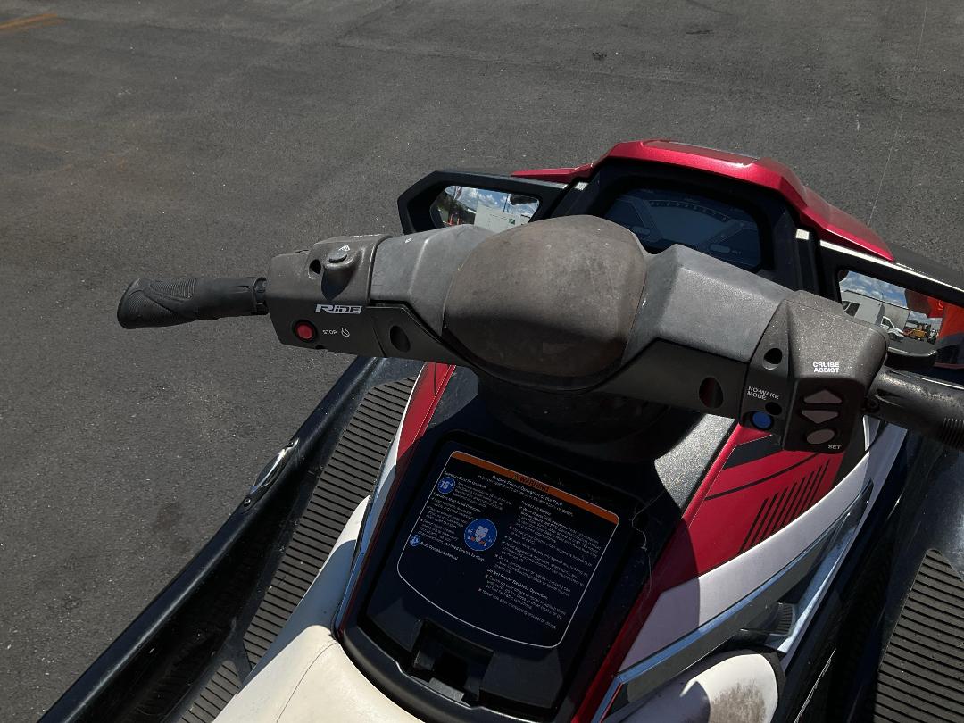 Photo '17' of 868L9 : 1997 Yamaha VX Wave Runner Photo '17' of 868L9 : 1997 Yamaha VX Wave Runner