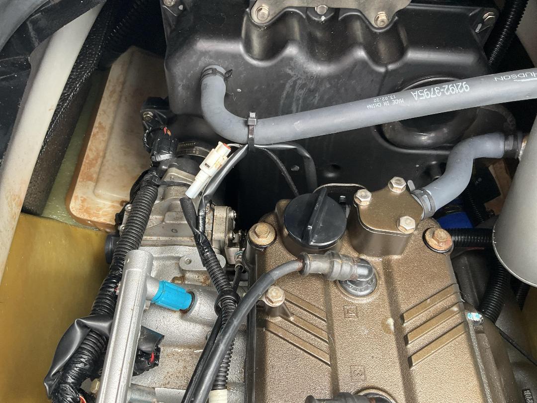 Photo '25' of 175E4 : 2014 Kawasaki Ultra LX Jetski