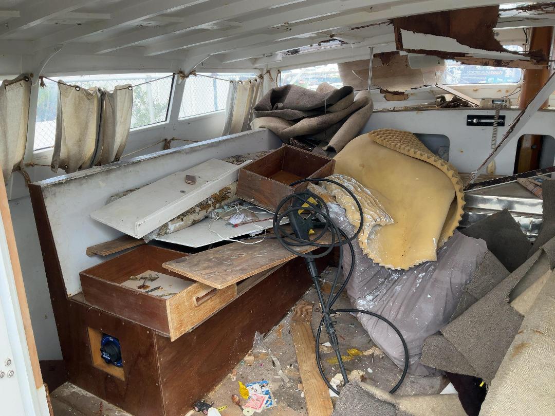 Photo '21' of  1976 Pelin Snowbird Cat Yacht