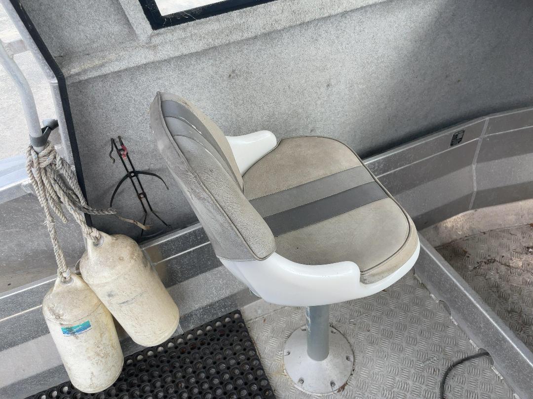 Photo '11' of G115T : 2006 Kiwi Kraft 550