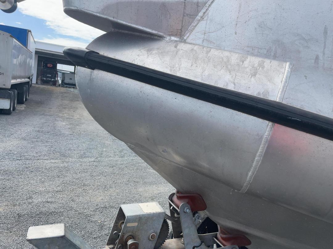 Photo '22' of G115T : 2006 Kiwi Kraft 550