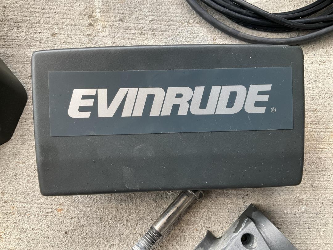 Photo '20' of 2017 Evinrude E-TEC 150HP Outboard Motor Photo '20' of 2017 Evinrude E-TEC 150HP Outboard Motor