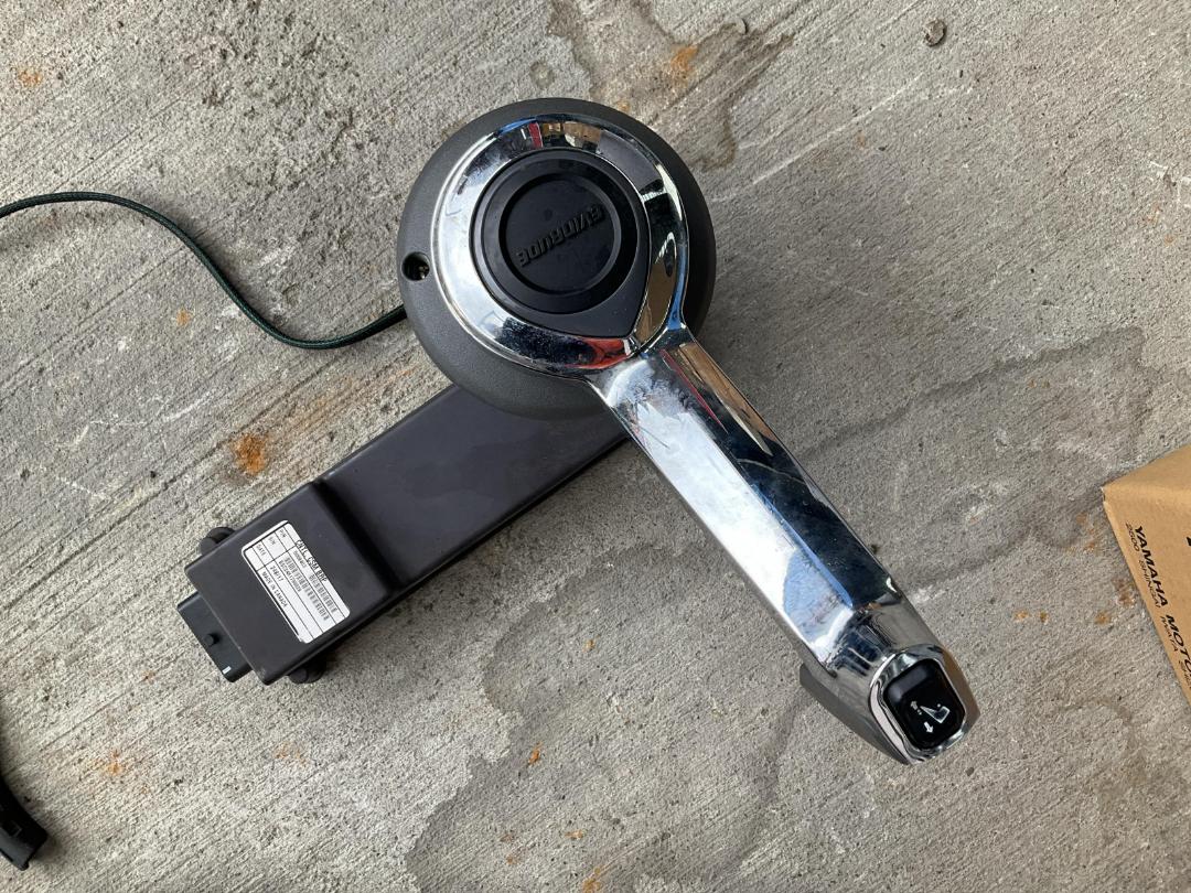 Photo '23' of 2017 Evinrude E-TEC 150HP Outboard Motor Photo '23' of 2017 Evinrude E-TEC 150HP Outboard Motor