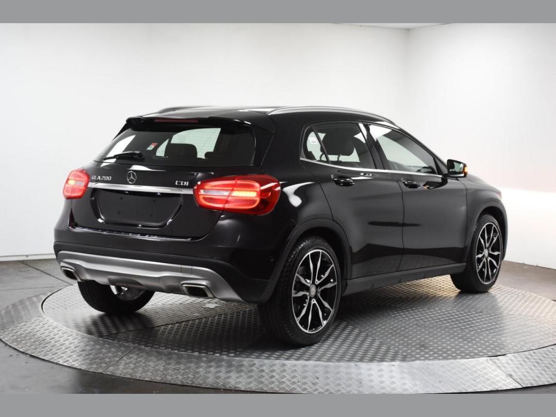 Photo '7' of Mercedes-Benz GLA200 Photo '7' of Mercedes-Benz GLA200