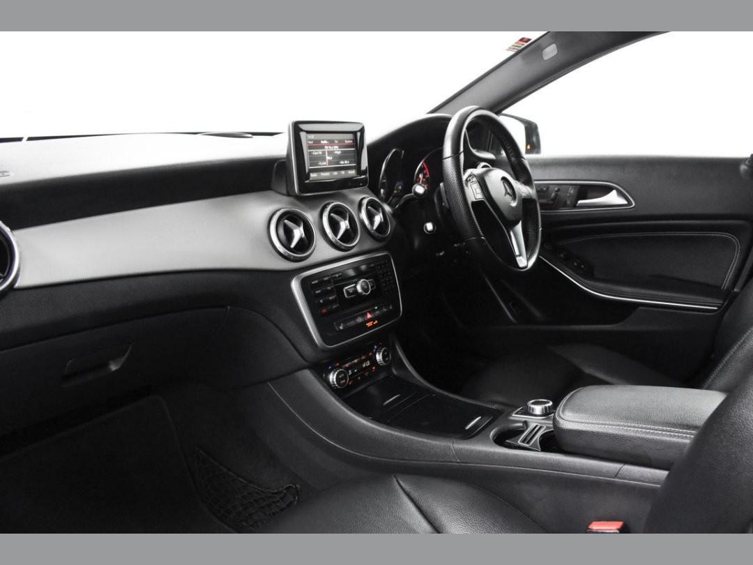 Photo '11' of Mercedes-Benz GLA200 Photo '11' of Mercedes-Benz GLA200