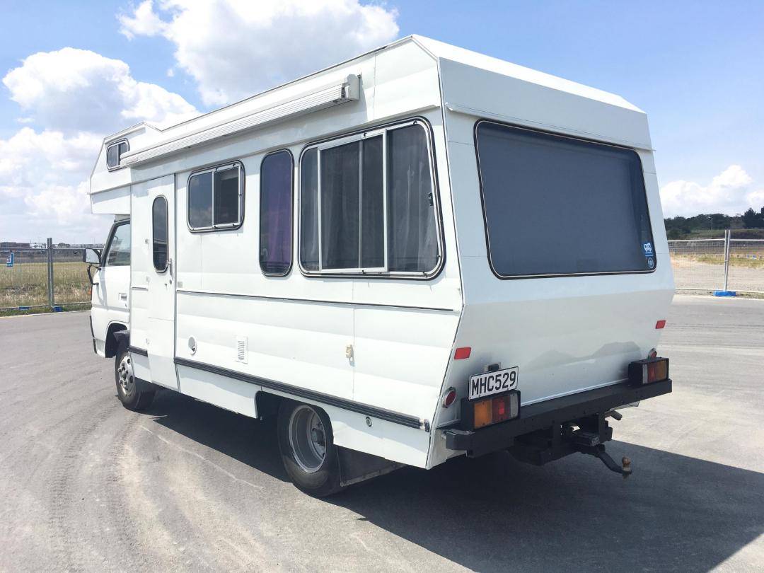 Photo '5' of Mitsubishi Canter Motorhome Photo '5' of Mitsubishi Canter Motorhome