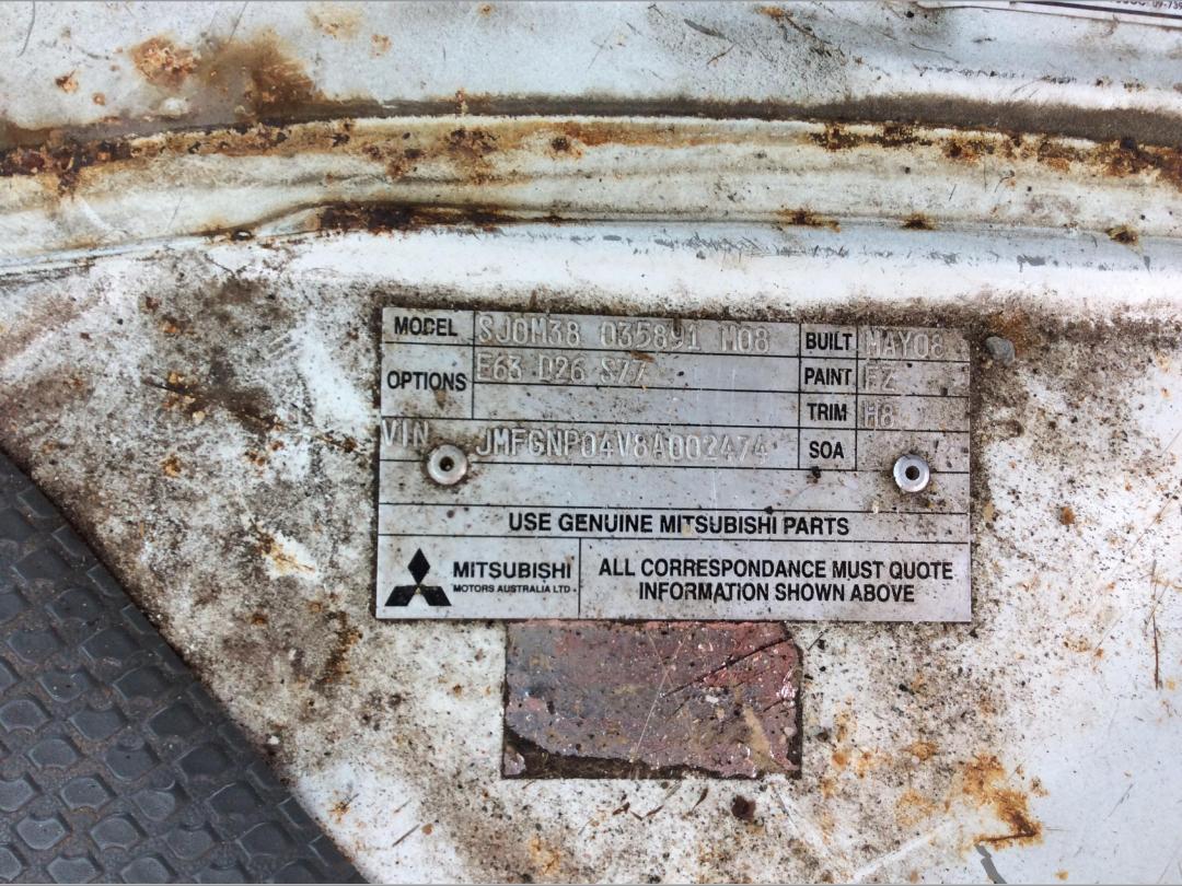 Photo '36' of Mitsubishi Express 2.4 EFI Motorhome Photo '36' of Mitsubishi Express 2.4 EFI Motorhome