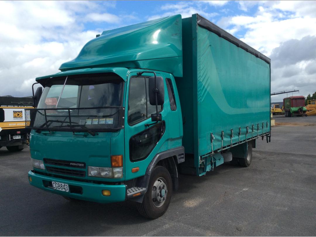 Photo '2' of Mitsubishi Fighter FK190K2 Curtainsider Photo '2' of Mitsubishi Fighter FK190K2 Curtainsider