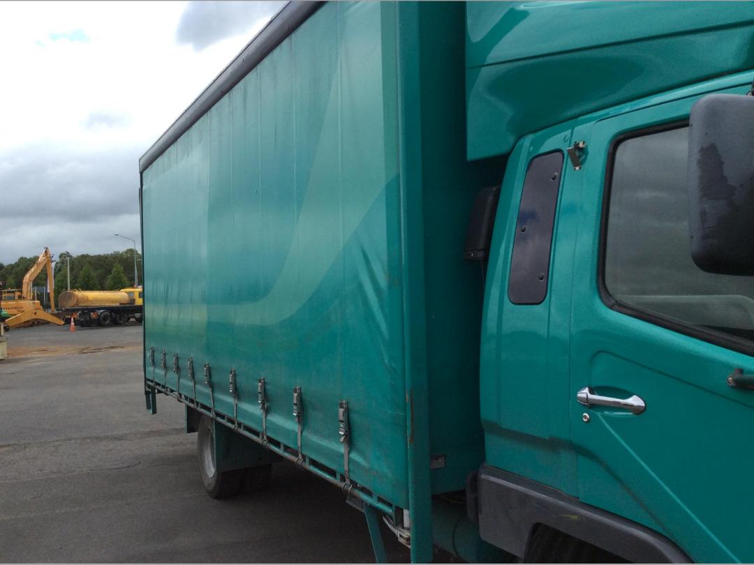 Photo '20' of Mitsubishi Fighter FK190K2 Curtainsider Photo '20' of Mitsubishi Fighter FK190K2 Curtainsider