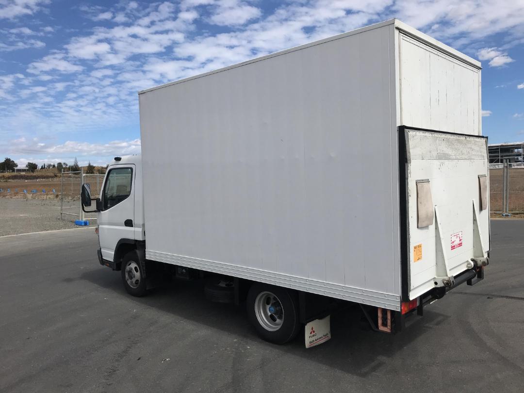 Photo '8' of Mitsubishi Fuso Canter FEB45C2 EURO 5 - 516 Box Body Photo '8' of Mitsubishi Fuso Canter FEB45C2 EURO 5 - 516 Box Body