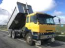 Thumbnail '1' of Mitsubishi FV 417H Tipper Thumbnail '1' of Mitsubishi FV 417H Tipper
