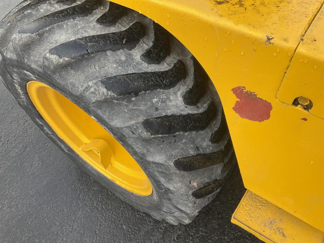 Photo '15' of Mitsubishi Loader WS200A Wheel Loader Photo '15' of Mitsubishi Loader WS200A Wheel Loader