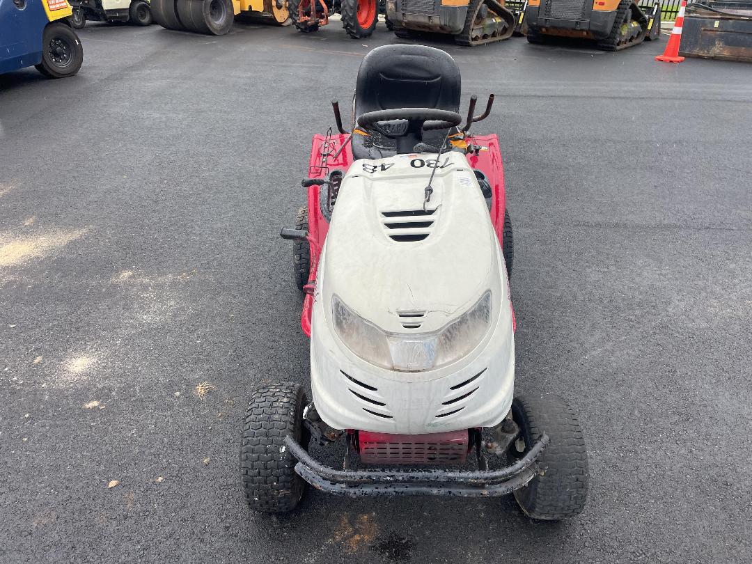 Photo '10' of MTD Yardman GLX 105 RHL-SK Mower