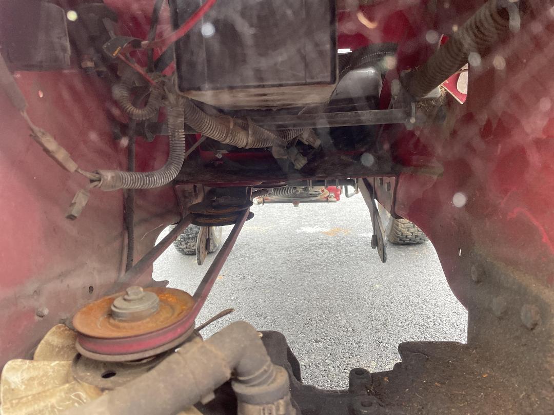 Photo '14' of MTD Yardman GLX 105 RHL-SK Mower