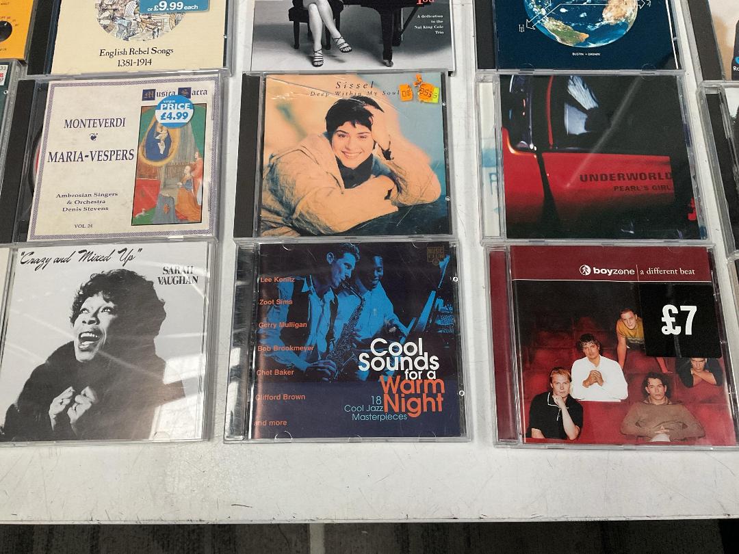 Photo '7' of Bulk Lot of Various CDs