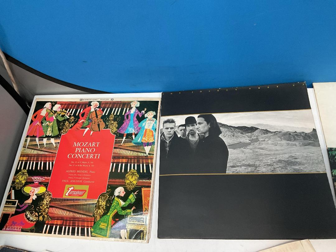 Photo '4' of Assortment of Records - David Bowie, Cat Stevens Etc Photo '4' of Assortment of Records - David Bowie, Cat Stevens Etc