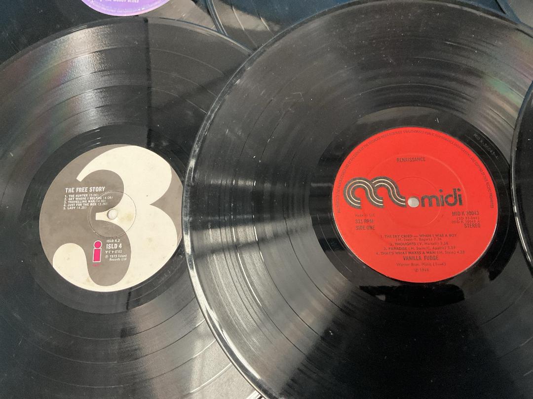 Photo '8' of Various Records - Blondie, The Beach Boys Etc Photo '8' of Various Records - Blondie, The Beach Boys Etc