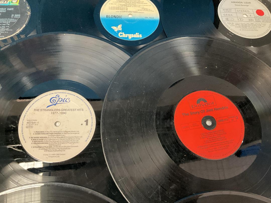 Photo '7' of Various Records - Blondie, The Beach Boys Etc Photo '7' of Various Records - Blondie, The Beach Boys Etc