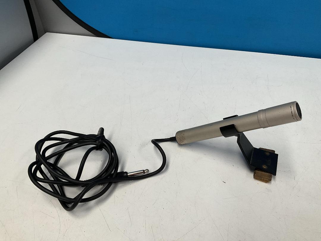 Photo '5' of AKAI ADM-40 Dynamic Microphone