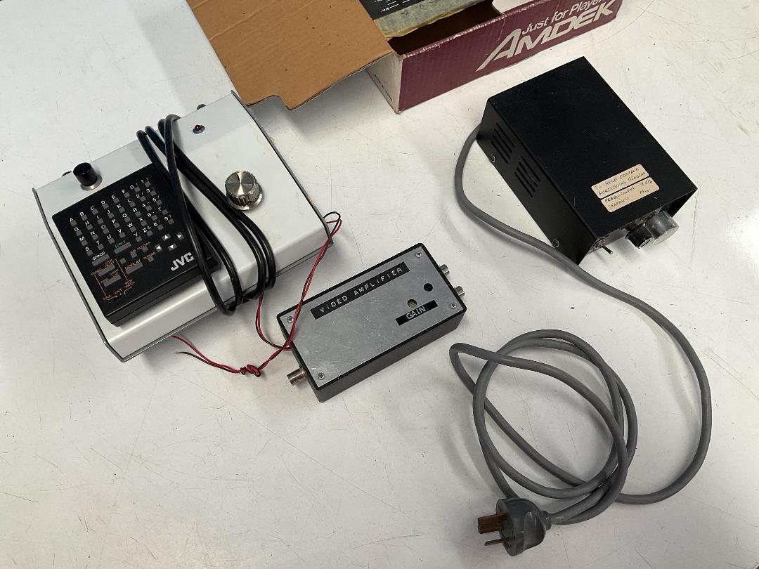 Photo '26' of Assortment of Music Equipment Etc - Cables, GaAs FET RX-Amp, Sony Microphone Etc