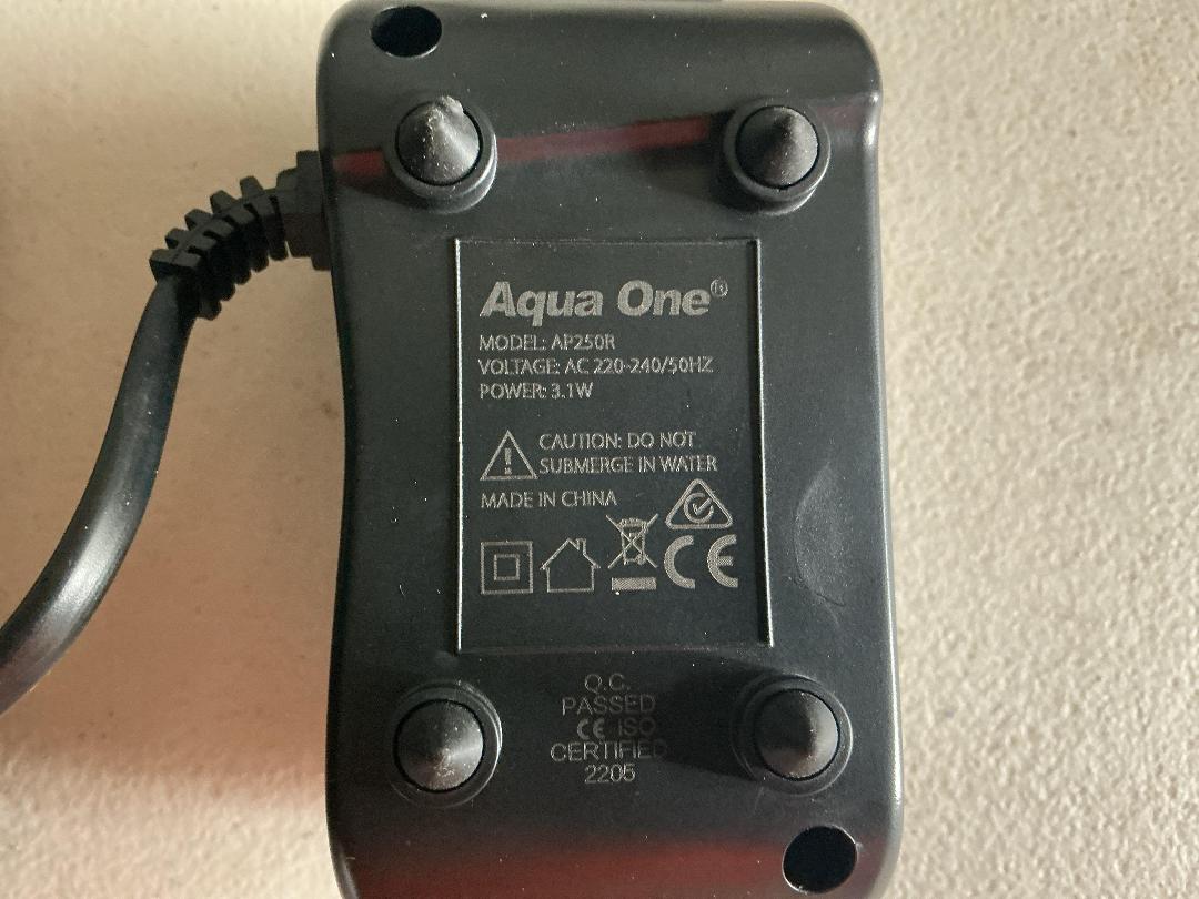 Photo '7' of Aqua One AP-250R Infinity Air Pump Photo '7' of Aqua One AP-250R Infinity Air Pump