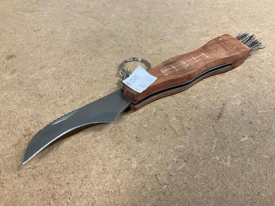 Photo '2' of Mushroom Folding Knife