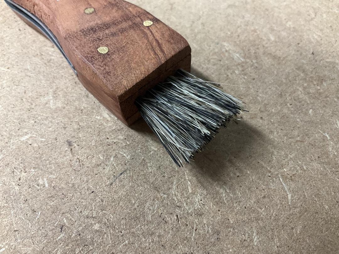 Photo '3' of Mushroom Folding Knife