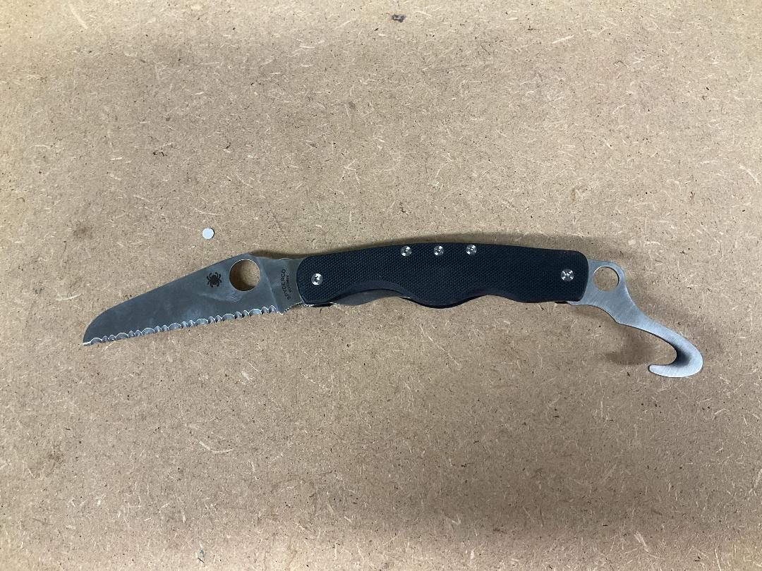 Photo '3' of Sypderco Folding Knife