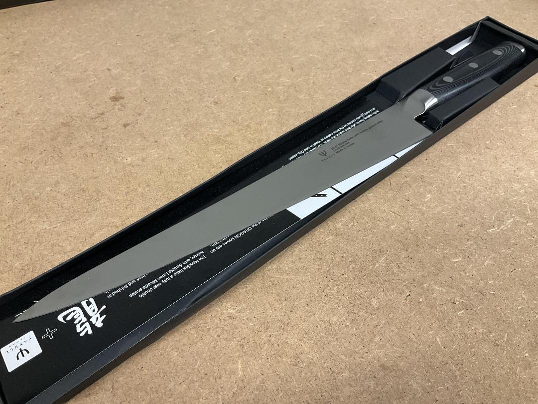 Photo '2' of Yaxell 10.5” Slicing Knife