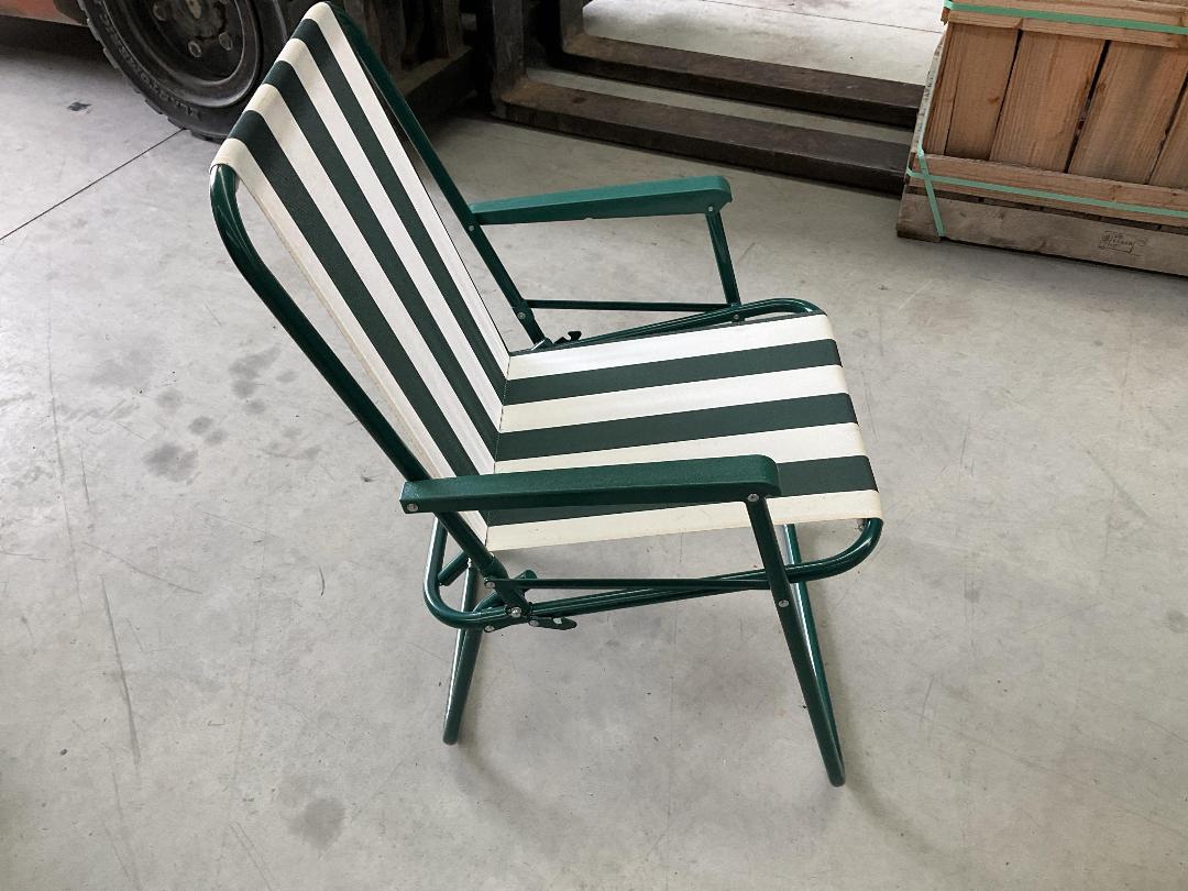 Photo '13' of Camping Chair and Garden Pot