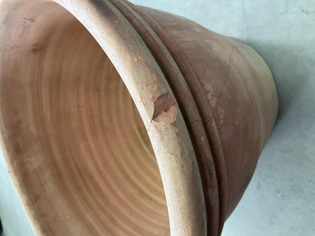 Photo '17' of Camping Chair and Garden Pot