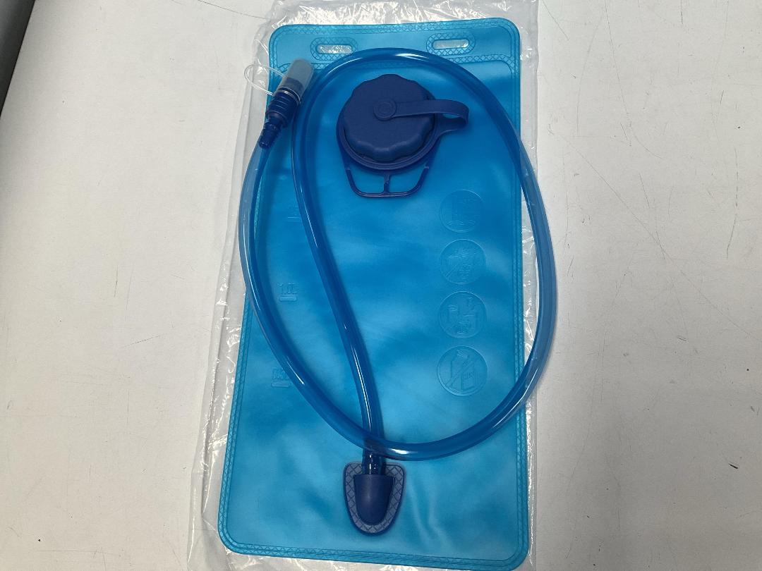 Photo '6' of 3x HotSpeed - Hydration Packs & 3x 2L Bladders - Pink *NEW*