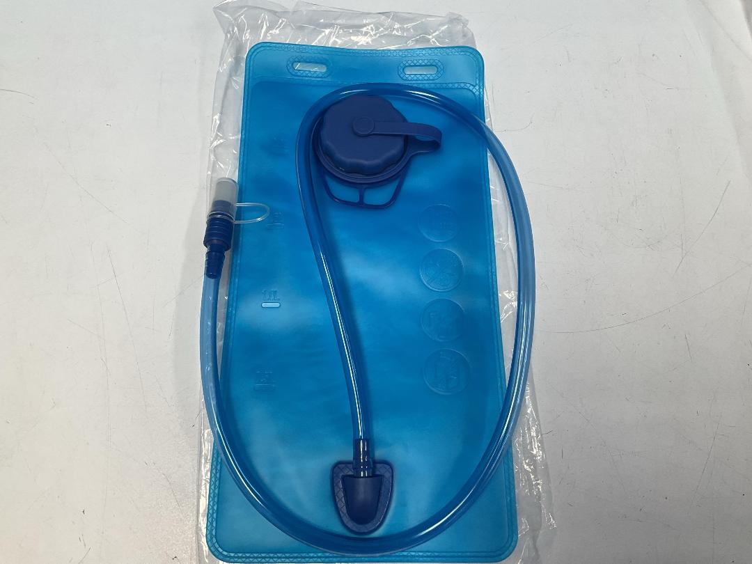 Photo '6' of 3x HotSpeed - Hydration Packs & 3x 2L Bladders - Pink *NEW*