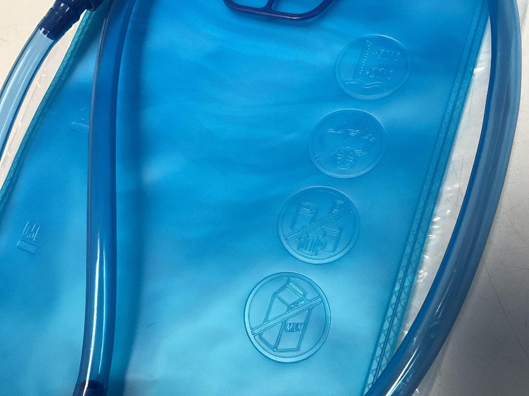 Photo '7' of 3x HotSpeed - Hydration Packs & 3x 2L Bladders - Aqua *NEW*