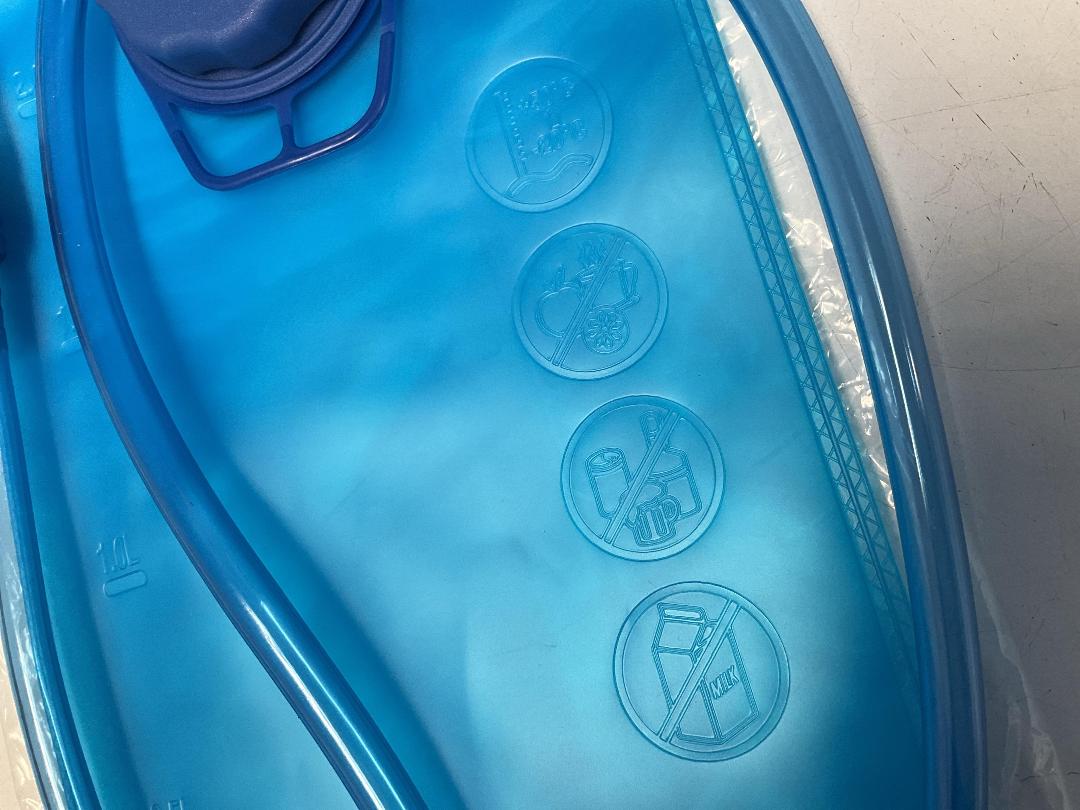 Photo '7' of 3x HotSpeed - Hydration Packs & 3x 2L Bladders - Aqua *NEW*