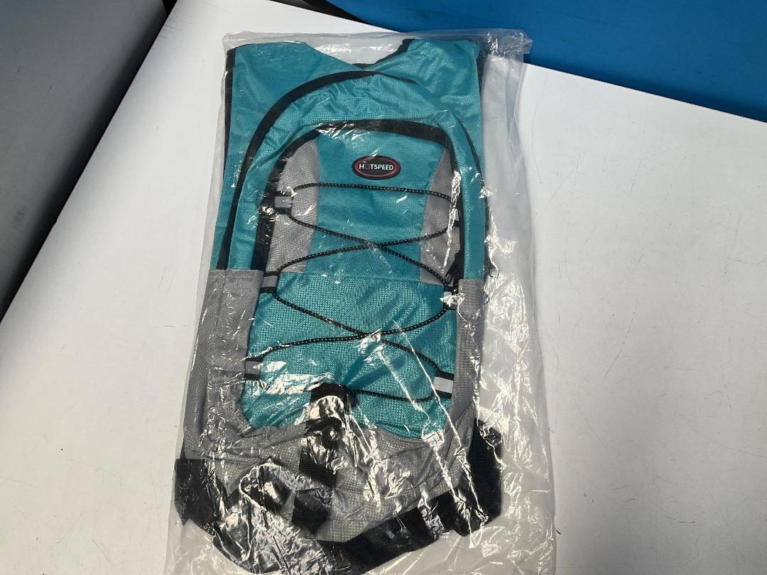 Photo '3' of 3x HotSpeed - Hydration Packs & 3x 2L Bladders - Aqua *NEW*